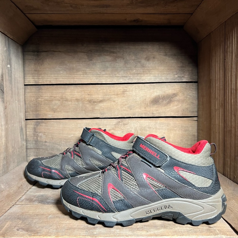 Merrell Hilltop Mid Youth Boys 5M Gray Waterproof Hiking Boot Shoes Quick Close